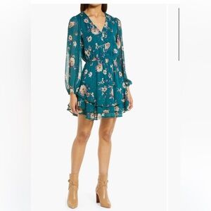 BTFL-life
Floral Print Fil Coupé Chiffon Long Sleeve Dress